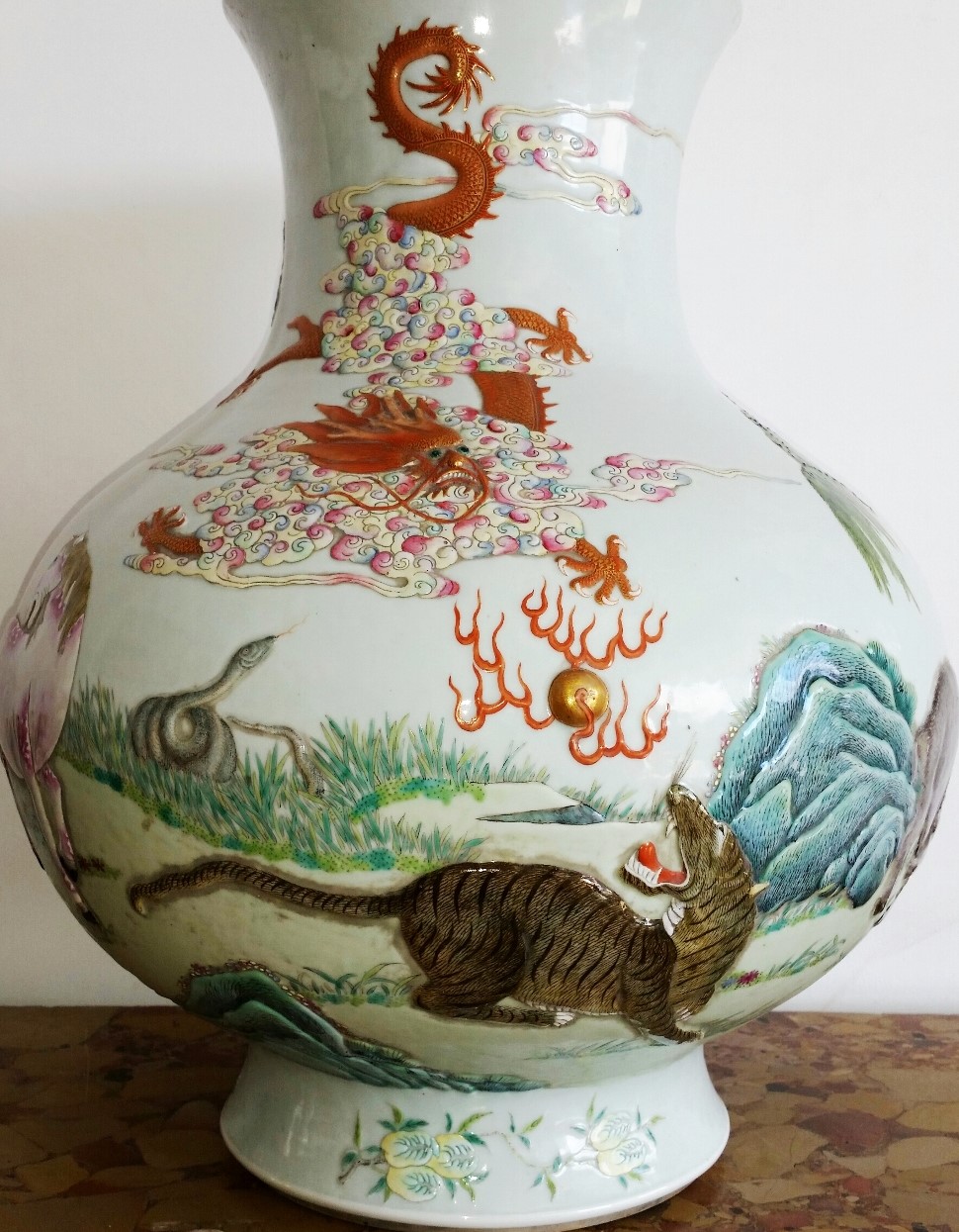 Vase (perfect condition) € 21500